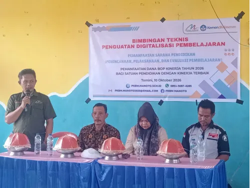 BIMTEK PENGUATAN DIGITALISASI PEMBELAJARAN, DORONG TRANSFORMASI PENDIDIKAN PKBM MANOTO